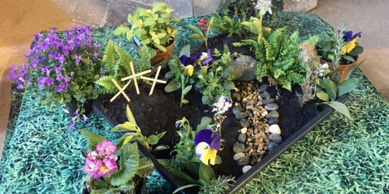 Easter garden craft